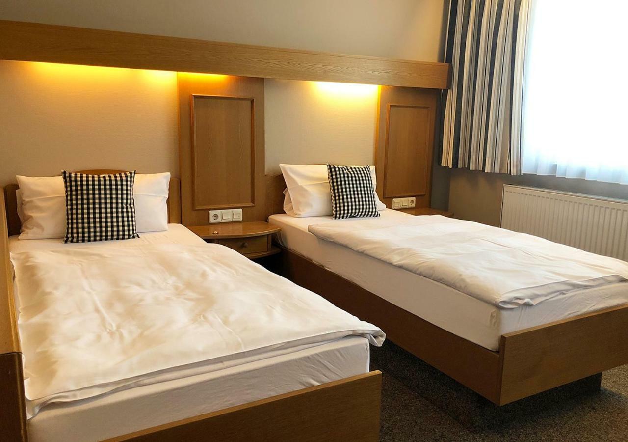 Mangolds Boutique Hotel & Fruehstuecksmeisterei Schweinfurt Luaran gambar